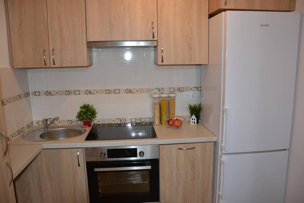 Ohmyhome - Park Mirowski Apartment 华沙 外观 照片