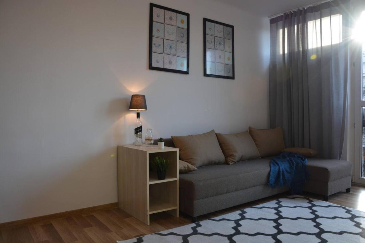 Ohmyhome - Park Mirowski Apartment 华沙 外观 照片
