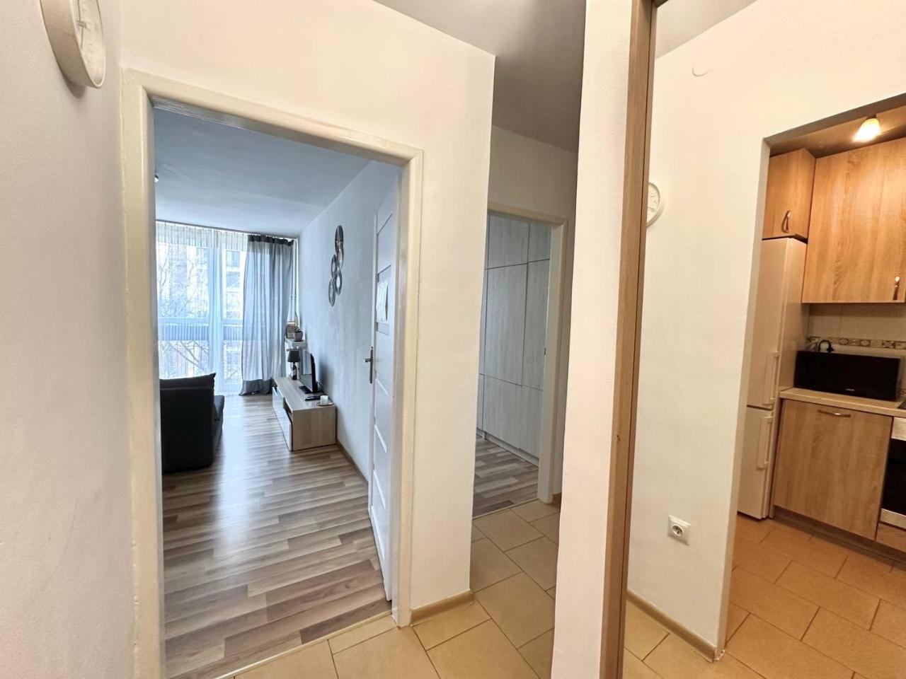 Ohmyhome - Park Mirowski Apartment 华沙 外观 照片